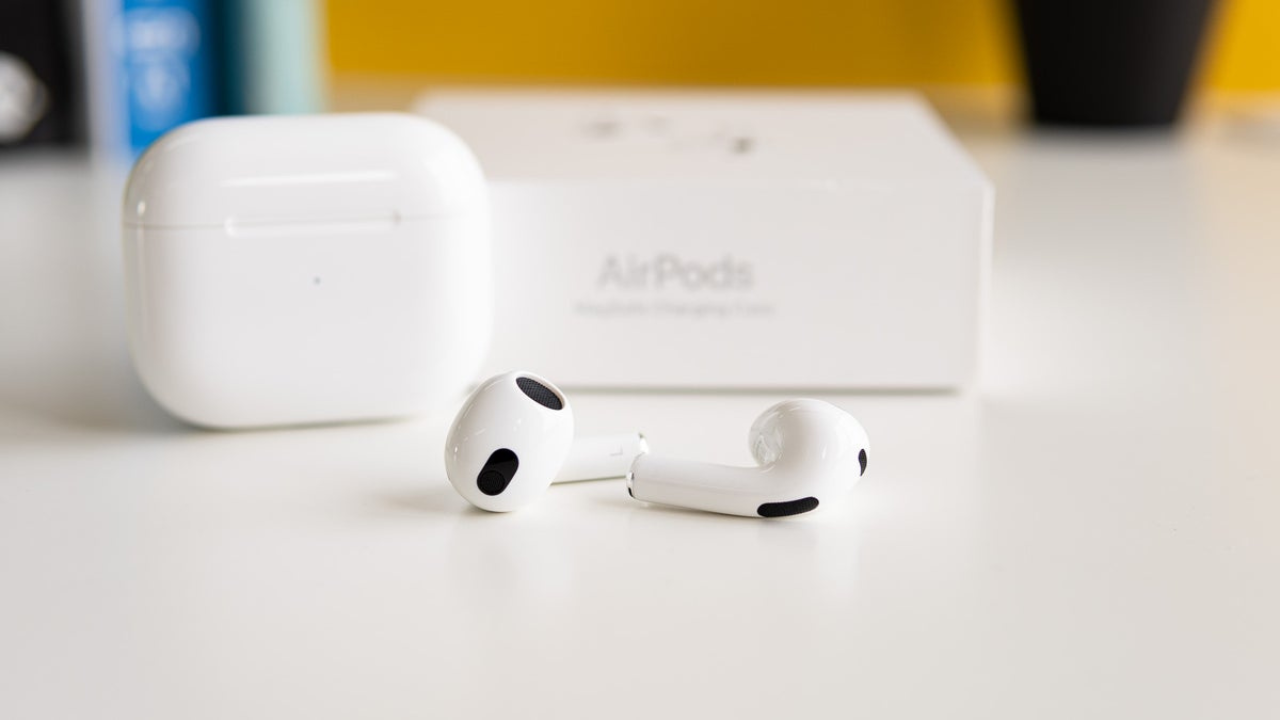 AirPods 4