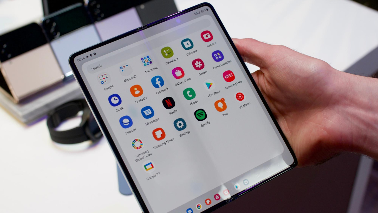 Samsung Galaxy Z Fold 4